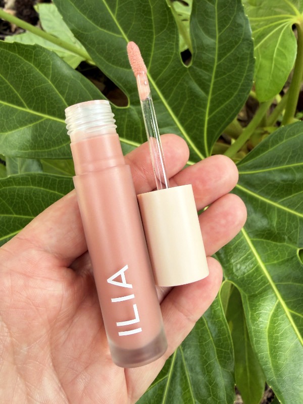 ilia lip gloss LITHM Best Non-Toxic Lip Gloss - ILIA BEAUTY Overglaze Hydrating Lip Gloss